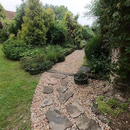 Apartment Lavender - Perfect For Families! Stranny